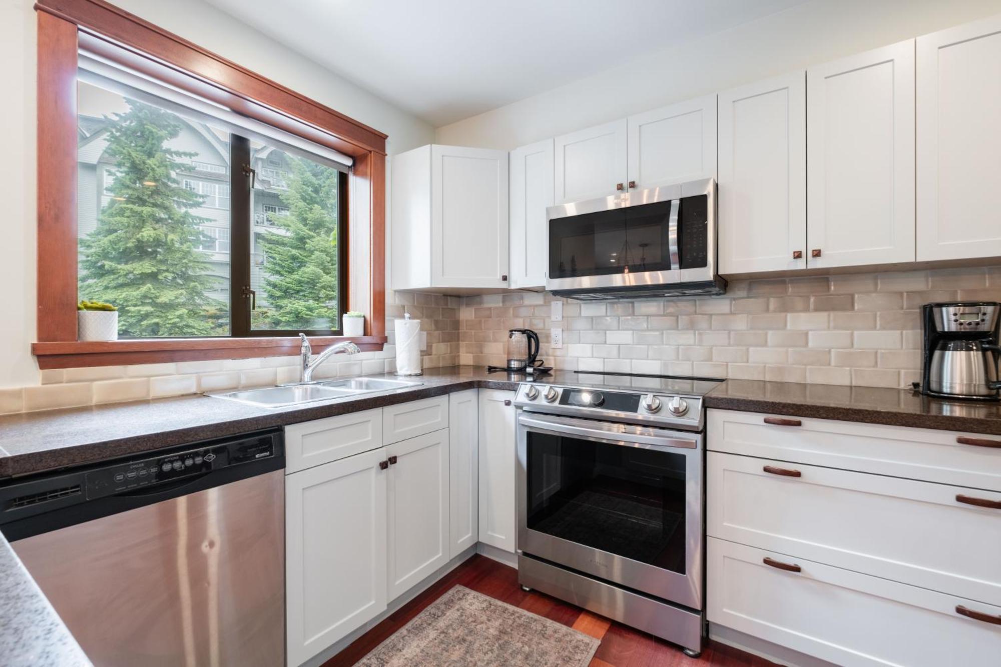 Greyhawk By Outpost Whistler Villa Exterior foto
